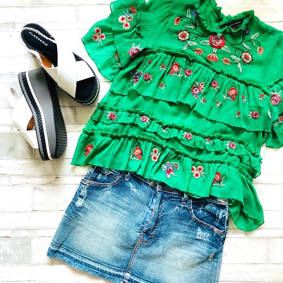 575 Denim Distressed Denim Mini Skirt - Picture 7 of 7